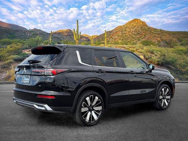 Used 2025 Mitsubishi Outlander SE FWD image 10