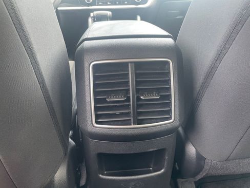 Used 2025 Kia Sportage LX FWD image 22