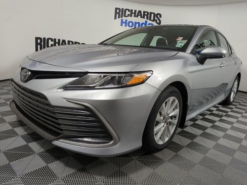 Used 2024 Toyota Camry LE image 1