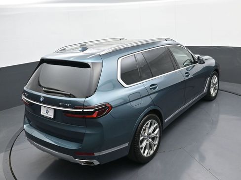 Used 2025 BMW X7 xDrive40i AWD/4WD image 37