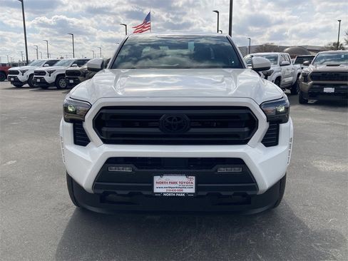 New 2026 Toyota Tacoma SR5 image 2