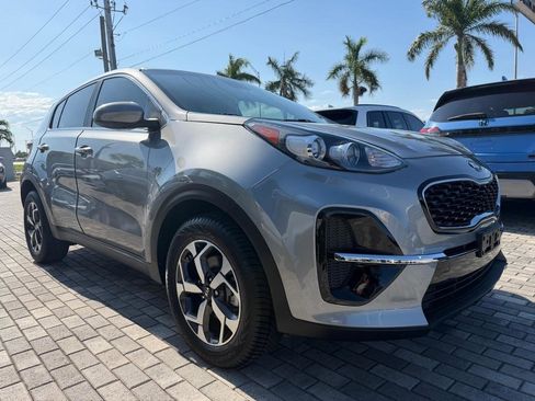 Used 2022 Kia Sportage LX FWD image 1