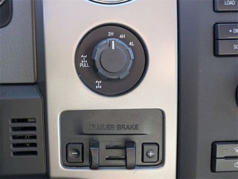 Used 2012 Ford F150 XLT w/ XLT Chrome Pkg image 23