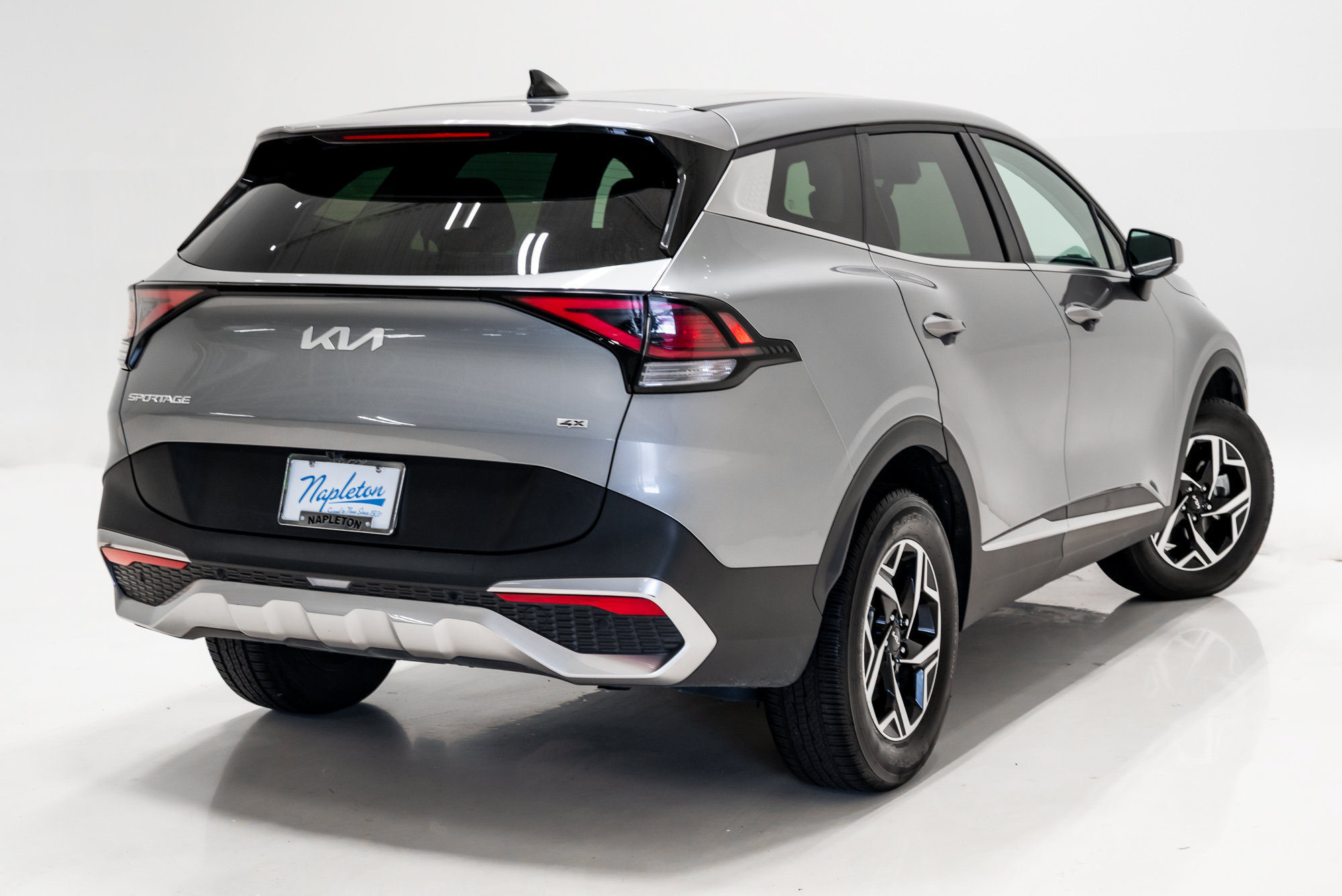 Used 2024 Kia Sportage LX AWD/4WD image 33