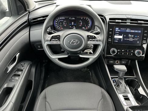 Certified 2023 Hyundai Tucson SE image 12