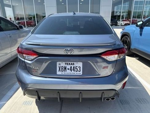 Used 2025 Toyota Corolla SE w/ SE Premium Package FWD image 8