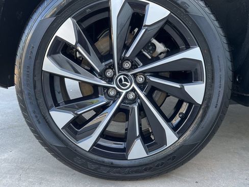Certified 2025 MAZDA CX-50 2.5 Hybrid w/ Premium Plus Pkg AWD/4WD image 29