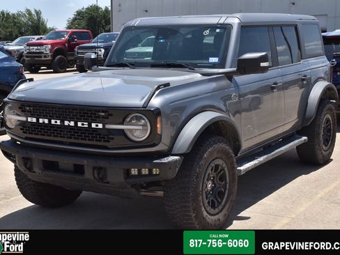 Used 2024 Ford Bronco Wildtrak AWD/4WD image 1