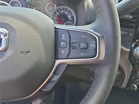 Used 2026 RAM 2500 Big Horn AWD/4WD image 31