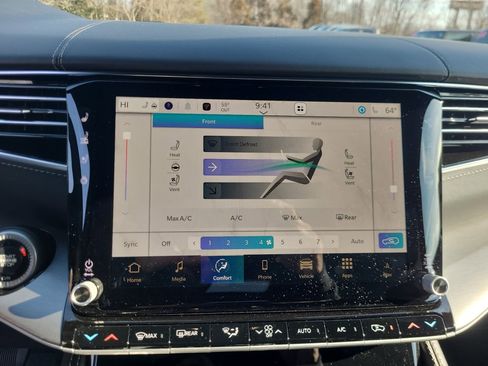 New 2026 Jeep Grand Wagoneer Limited image 18