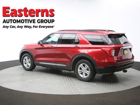 Used 2021 Ford Explorer XLT image 63