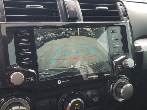 Used 2021 Toyota 4Runner TRD Off-Road Premium image 28