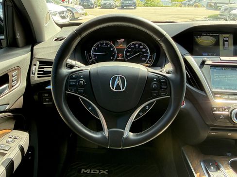 Used 2019 Acura MDX w/ Advance & Entertainment AWD/4WD image 9