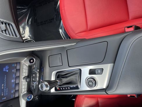 Used 2018 Chevrolet Corvette Stingray Coupe w/ Battery Protection Package RWD image 18