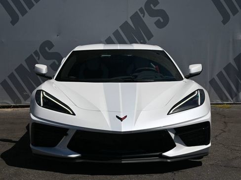 Used 2023 Chevrolet Corvette Stingray Premium Cpe w/ Z51 Performance Package RWD image 2