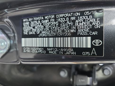 Used 2015 Toyota Prius C Two image 34