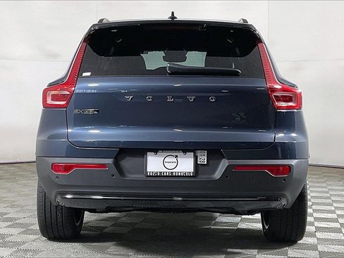 New 2026 Volvo EX40 Plus w/ Climate Package image 3