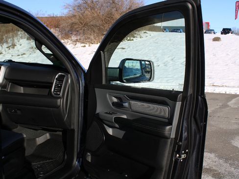 Certified 2021 RAM 1500 Big Horn w/ Trailer Tow Group image 8