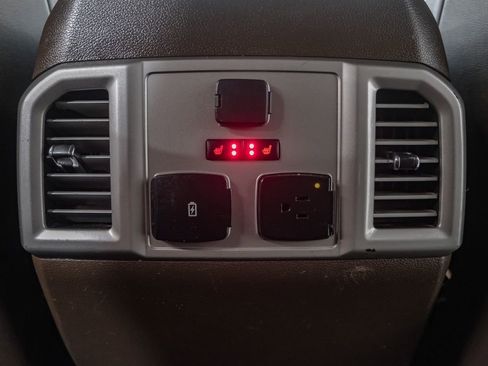 Used 2020 Ford F250 King Ranch w/ King Ranch Ultimate Package AWD/4WD image 34
