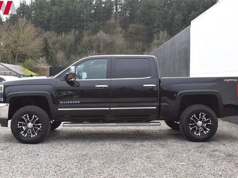 Used 2016 Chevrolet Silverado 1500 LTZ w/ LTZ Plus Package AWD/4WD image 9