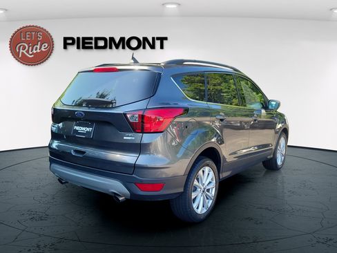 Used 2019 Ford Escape SEL AWD/4WD image 5