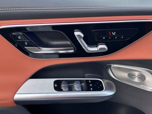 New 2026 Mercedes-Benz GLC 300 4MATIC image 23