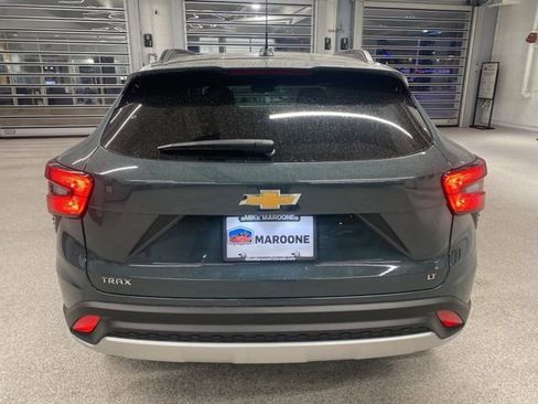 New 2026 Chevrolet Trax LT w/ Driver Confidence Package FWD image 6