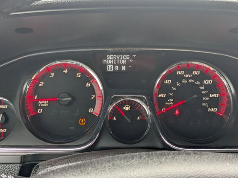 Used 2016 GMC Acadia SLT image 21