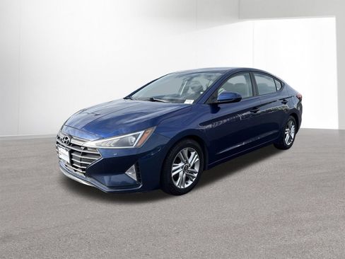 Used 2019 Hyundai Elantra SEL FWD image 4