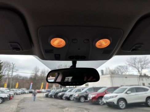 Used 2014 Buick Enclave Leather w/ LPO, Cargo Convenience Pkg image 25