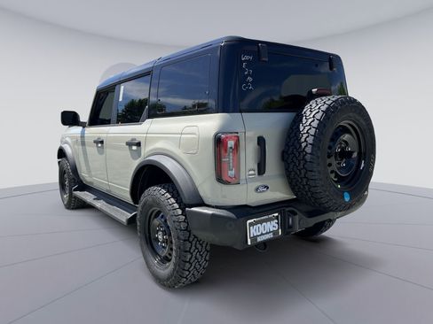 New 2026 Ford Bronco Outer Banks AWD/4WD image 4