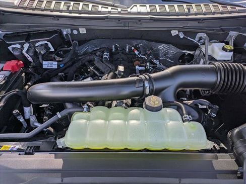 New 2026 Ford Expedition Platinum w/ Driver's Package image 16