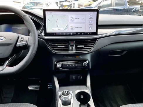 Used 2023 Ford Escape ST-Line w/ Tech Pack #1 image 7