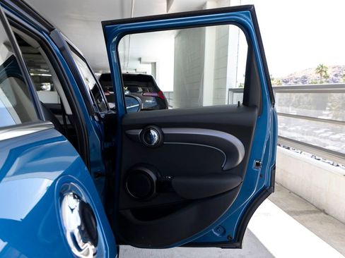 Used 2023 MINI Cooper S FWD image 23