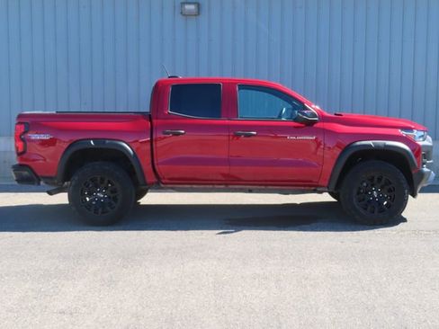 Used 2024 Chevrolet Colorado Trail Boss w/ Advanced Trailering Package AWD/4WD image 2