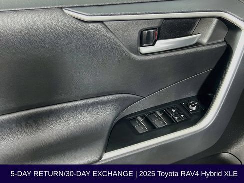 Used 2025 Toyota RAV4 XLE w/ Convenience Package AWD/4WD image 24