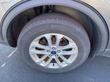 Used 2022 Ford Escape SE w/ Cold Weather Package image 5