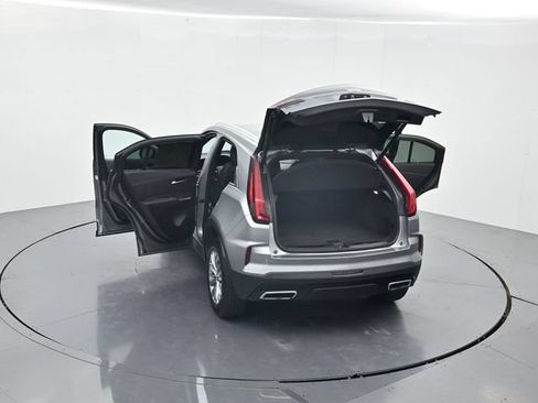 Used 2024 Cadillac XT4 Premium Luxury FWD image 44