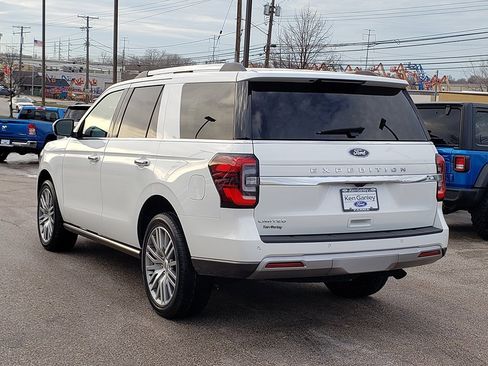 Certified 2022 Ford Expedition Limited image 7