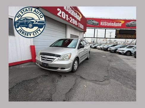 Used 2005 Honda Odyssey LX image 1