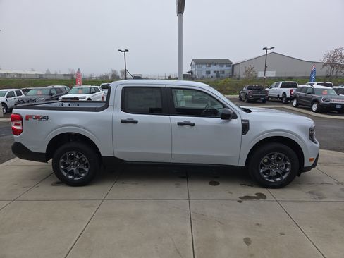 New 2026 Ford Maverick XLT w/ XLT Luxury Package image 6