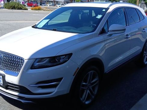 Used 2019 Lincoln MKC Reserve w/ MKC Technology Package image 3