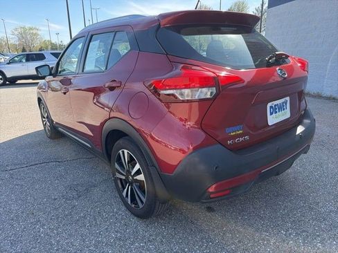 Used 2020 Nissan Kicks SR FWD image 3