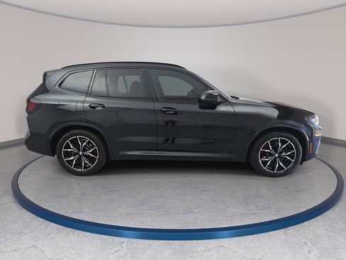 Used 2024 BMW X3 M40i AWD/4WD image 4