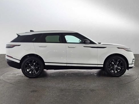 Used 2024 Land Rover Range Rover Velar Dynamic SE AWD/4WD image 6