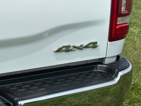 Used 2019 RAM 2500 Laramie AWD/4WD image 6