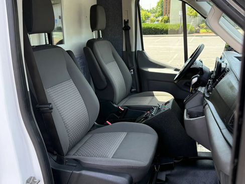 Used 2023 Ford Transit 250 Medium Roof w/ Ambulance Prep Package RWD image 14
