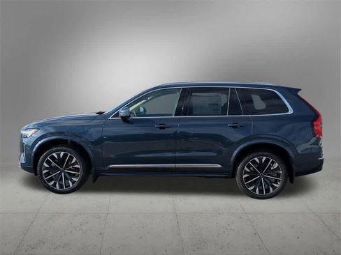 New 2026 Volvo XC90 B5 Plus w/ Protection Package Premier image 3