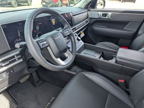 Used 2025 Hyundai Santa Fe SEL image 17