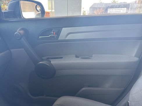 Used 2011 Honda CR-V SE image 22